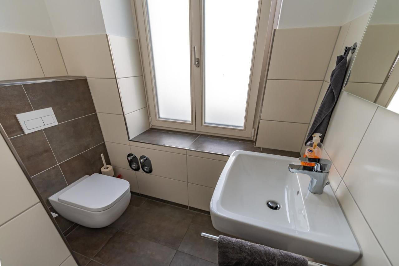 אולדנבורג Modern 6 Bathroom Villa In The City מראה חיצוני תמונה