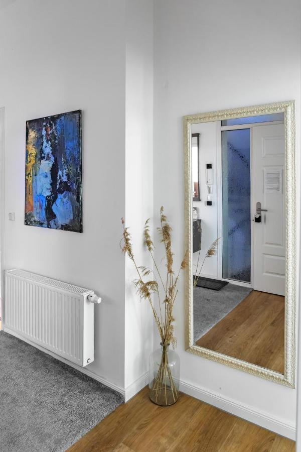 אולדנבורג Modern 6 Bathroom Villa In The City מראה חיצוני תמונה