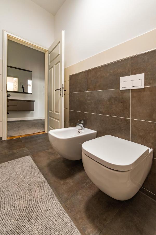 אולדנבורג Modern 6 Bathroom Villa In The City מראה חיצוני תמונה