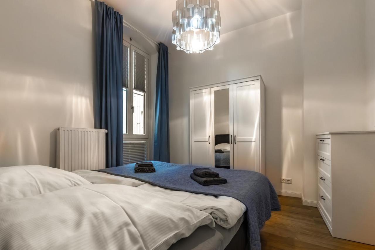 אולדנבורג Modern 6 Bathroom Villa In The City מראה חיצוני תמונה