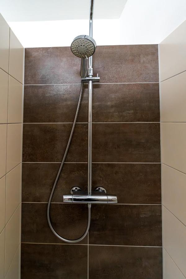אולדנבורג Modern 6 Bathroom Villa In The City מראה חיצוני תמונה