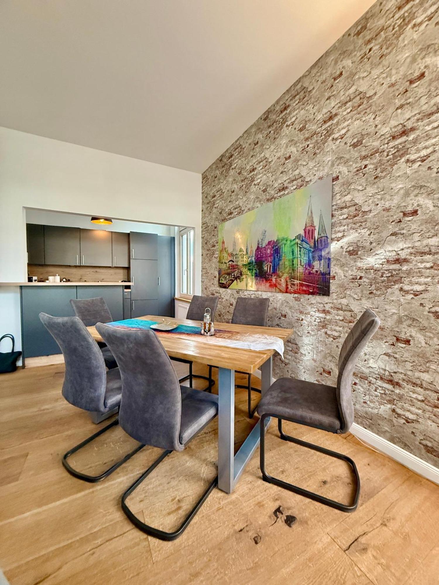 אולדנבורג Modern 6 Bathroom Villa In The City מראה חיצוני תמונה